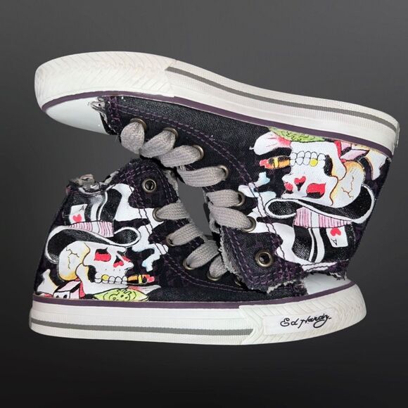 Rare Kids Black Ed Hardy “Love Is” Skull Aces Canvas High Top Sneakers Size 1 - Picture 9 of 12